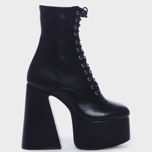 LAMODA Black Crossed A Line Platform Ankle Boots